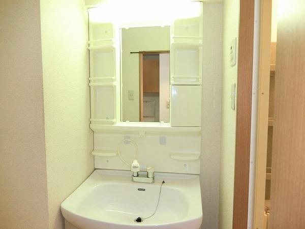 グランドゥール帆屋