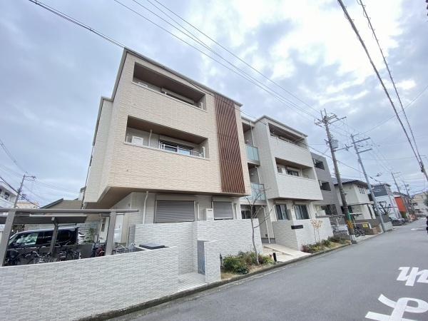 シャーメゾン　ルピナス