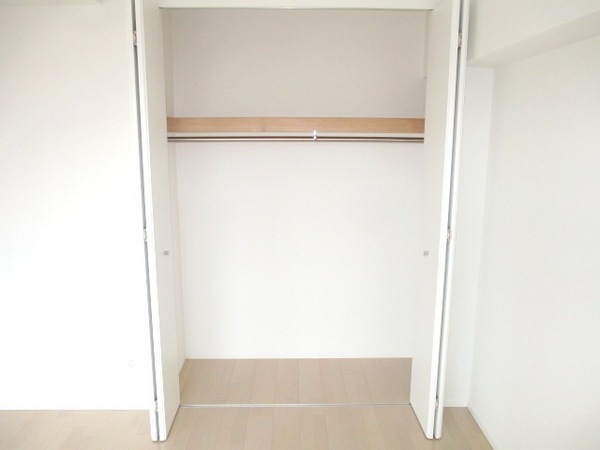 トゥレーヌ北花田