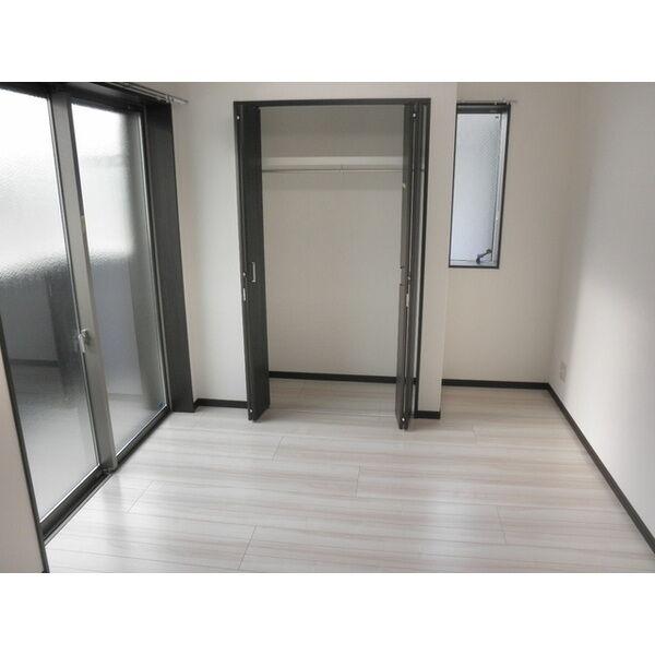 アンプルールフェール堺東