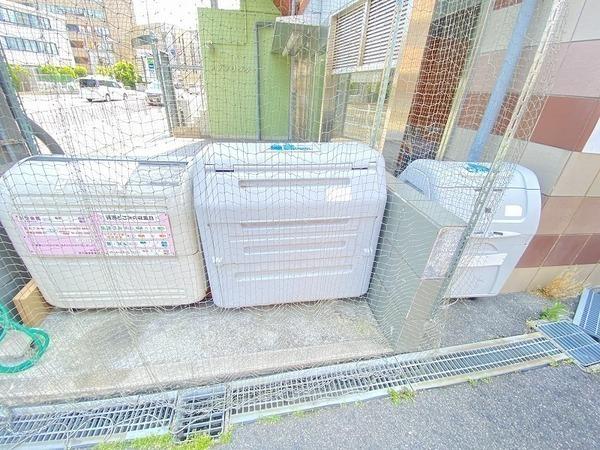 メゾンリブラ