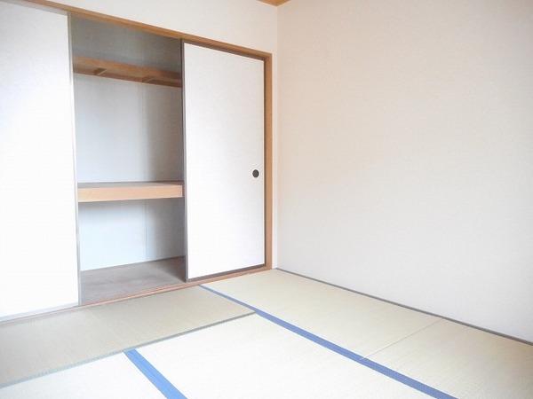 トリヴァンナカオ