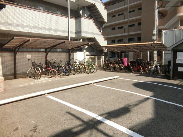 ベルデフラッツ松野