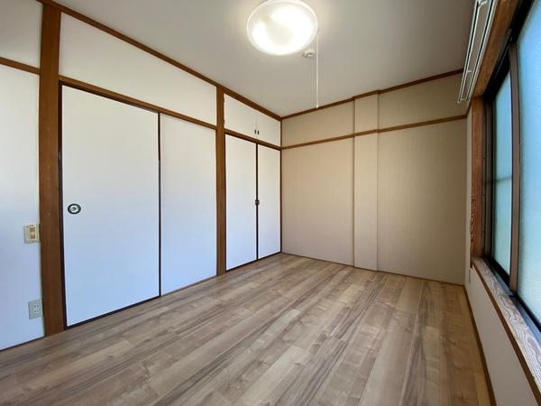 室岡ハイツ(リビング)