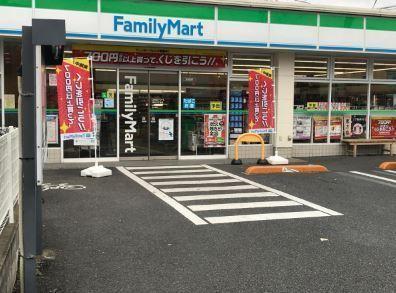 カーサビアンカ2(ファミリーマート堀切六丁目店)