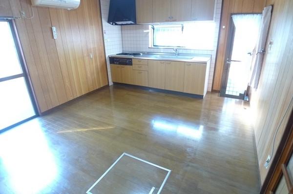 臼井田貸家