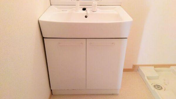 佐倉市上志津原のアパート