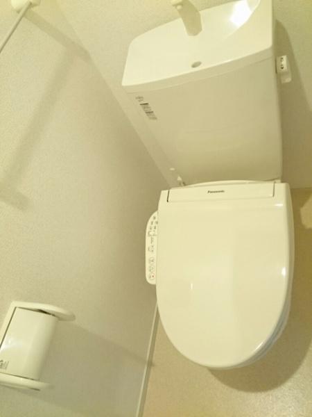 八千代市上高野のアパート