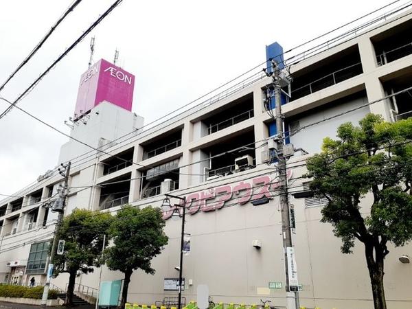 フォーサンズ３