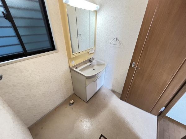 佐倉市上座の貸家