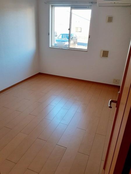 佐倉市上志津原のアパート