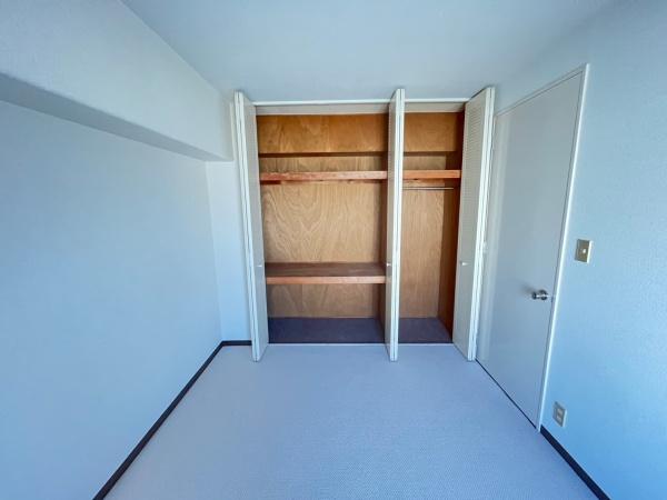 富里市日吉台４丁目のマンション