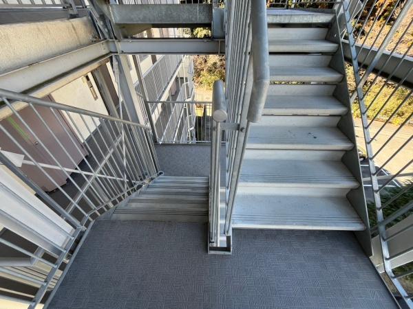 富里市日吉台４丁目のマンション