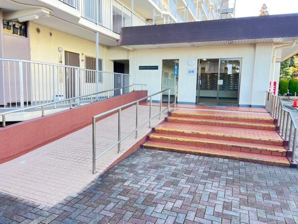 富里市日吉台４丁目のマンション