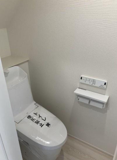 八千代市上高野の貸家