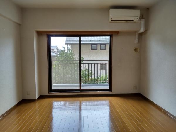 四街道市和良比のマンション