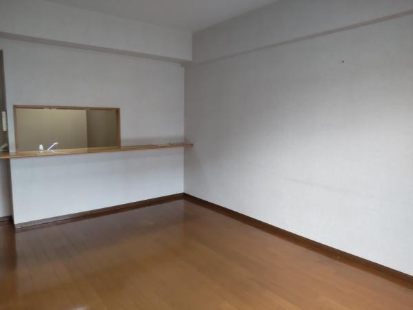 四街道市和良比のマンション