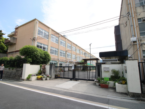 下鴨神殿町(京都市立葵小学校)