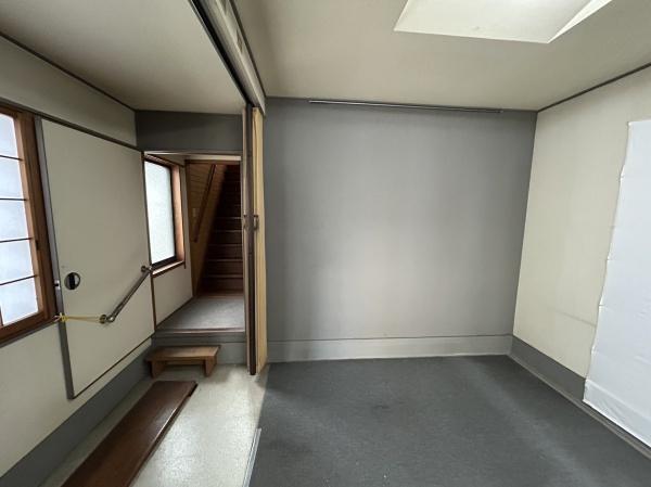 京都市中京区壬生賀陽御所町の店舗付住宅