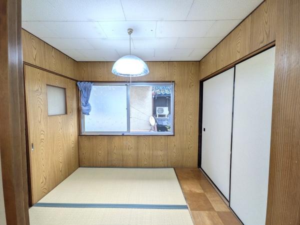 京都市下京区中堂寺壬生川町の貸家