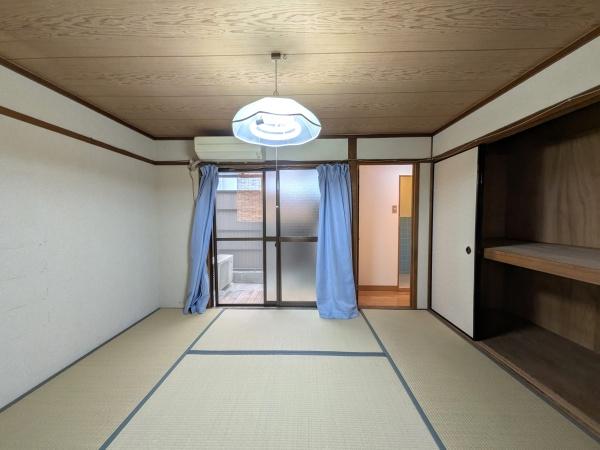 京都市下京区中堂寺壬生川町の貸家
