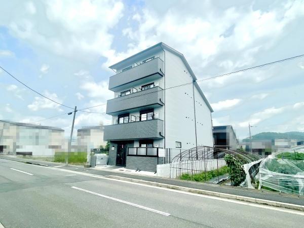 京都市北区上賀茂石計町のマンション