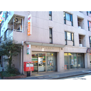 江戸川区北小岩７丁目のアパート(ゆうちょ銀行本店京成電鉄京成小岩駅出張所)