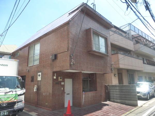 モナークハウス