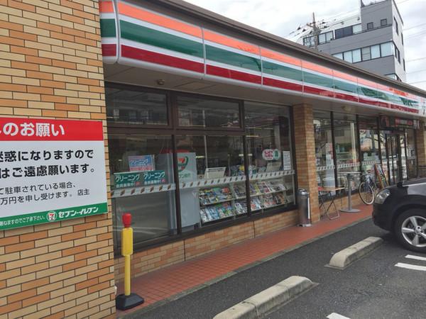 オークハイツ(セブンイレブン世田谷玉堤1丁目店)