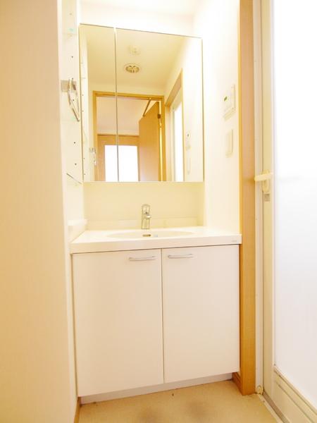 世田谷区奥沢５丁目のマンション