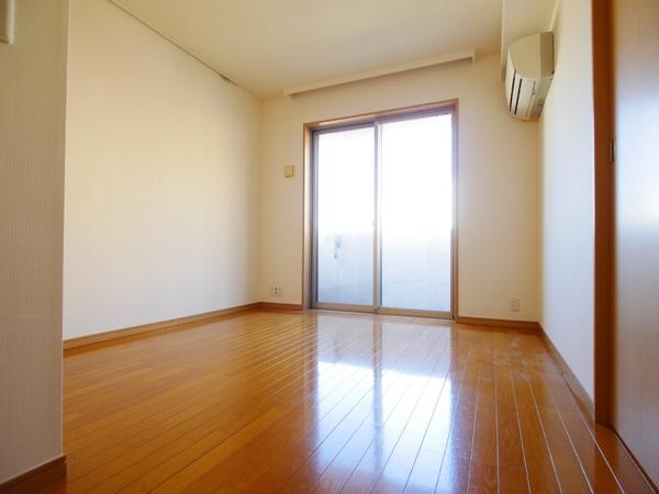世田谷区奥沢５丁目のマンション