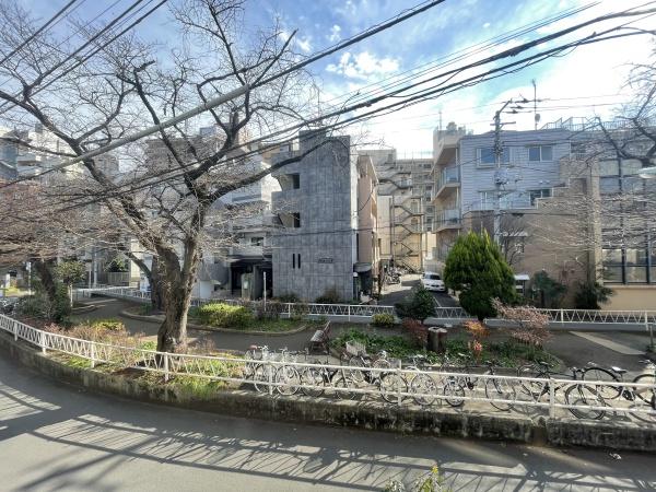 目黒区八雲１丁目のマンション