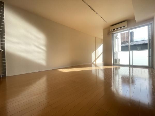 フォルス学芸大学