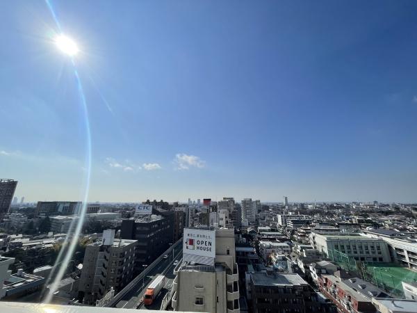 世田谷区駒沢２丁目のマンション