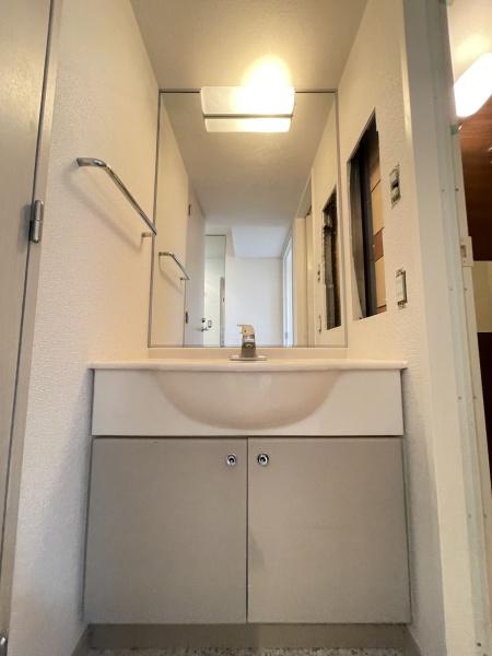 世田谷区駒沢２丁目のマンション