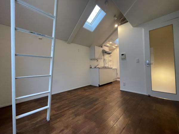 CASABRICKS自由が丘(リビング)