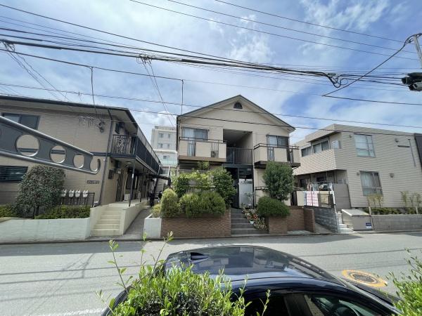 目黒区碑文谷３丁目のアパート