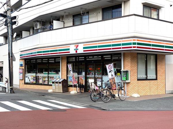 メゾンクレール(セブンイレブン川崎宮内1丁目店)