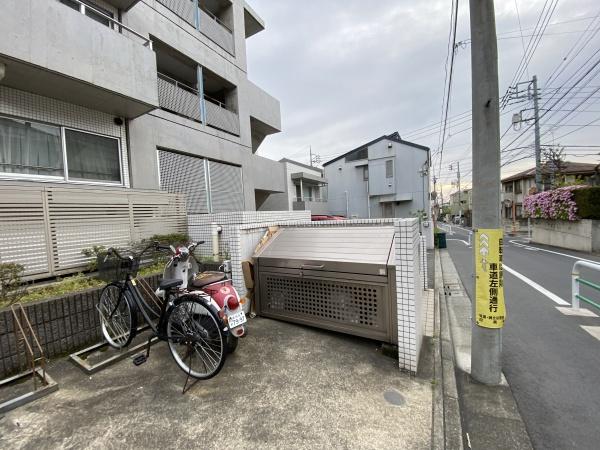 目黒区平町２丁目のマンション