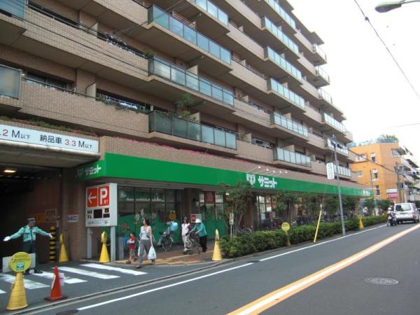YK(サミットストア深沢坂上店)