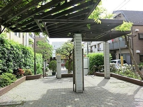 品川区小山6丁目のマンション(金杉原南緑地公園)