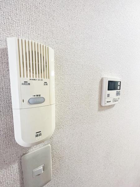 シャインハイツ