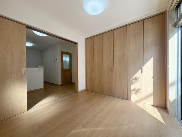 ハイツ田辺(洋室)