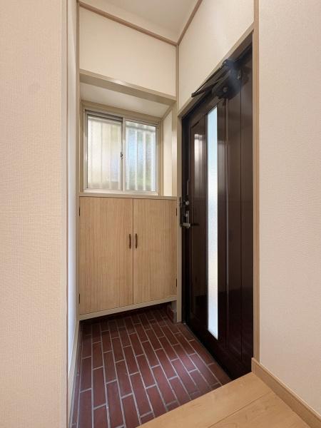 ハイツ田辺(玄関)