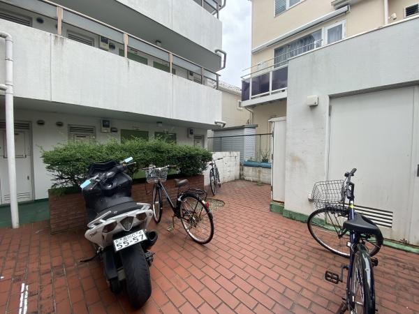 自由ヶ丘ガーデン