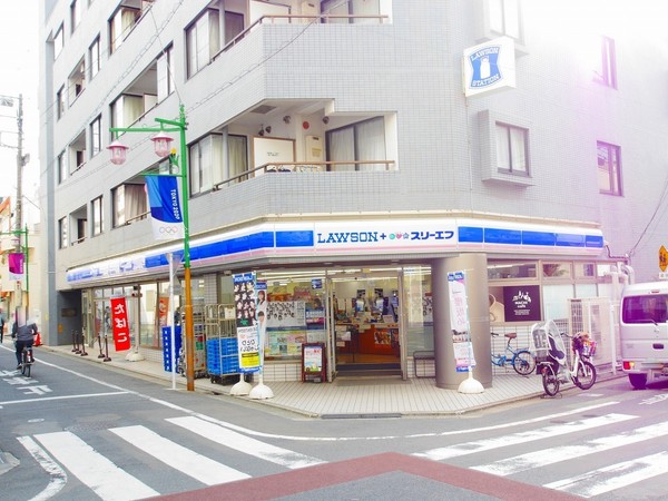 カスタリア目黒鷹番(ローソン・スリーエフ碑文谷六丁目店)