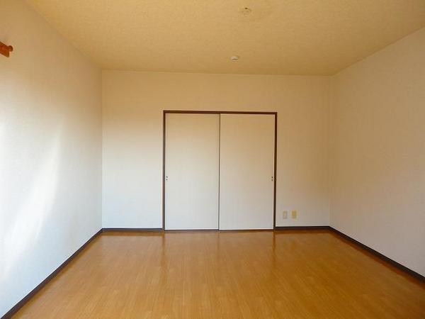 富士市蓼原のマンション