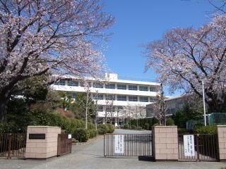 厚原貸店舗(富士市立丘小学校)