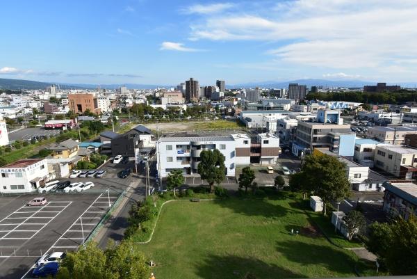 富士市日乃出町のマンション