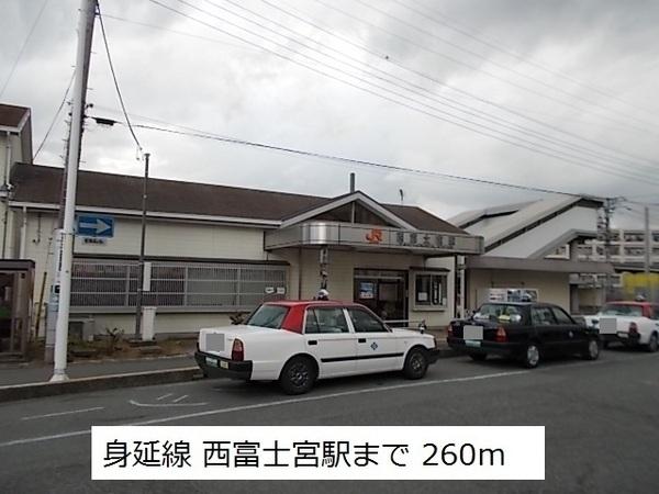 アルストロメリア(西富士宮駅(JR身延線))